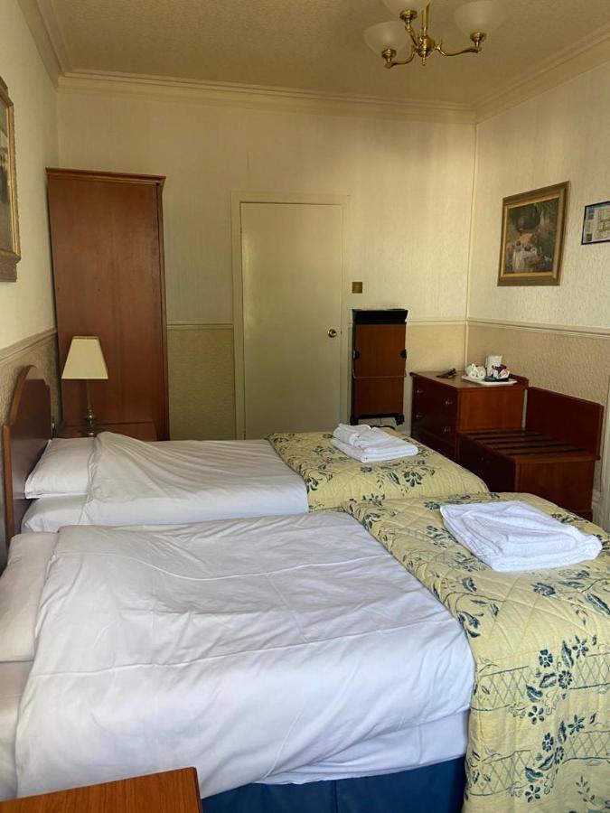 Clarkes Hotel Barrow In Furness Εξωτερικό φωτογραφία