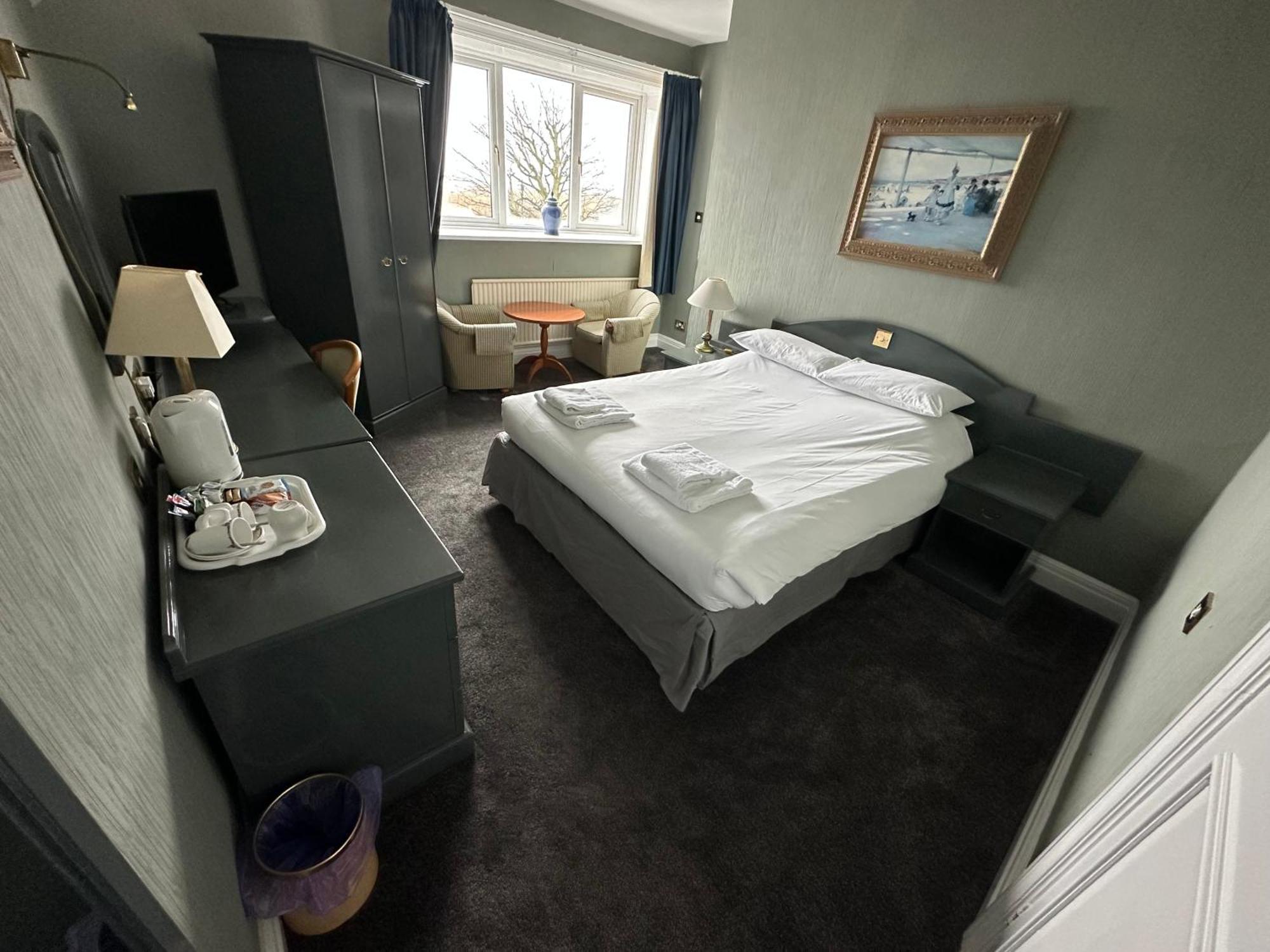 Clarkes Hotel Barrow In Furness Εξωτερικό φωτογραφία