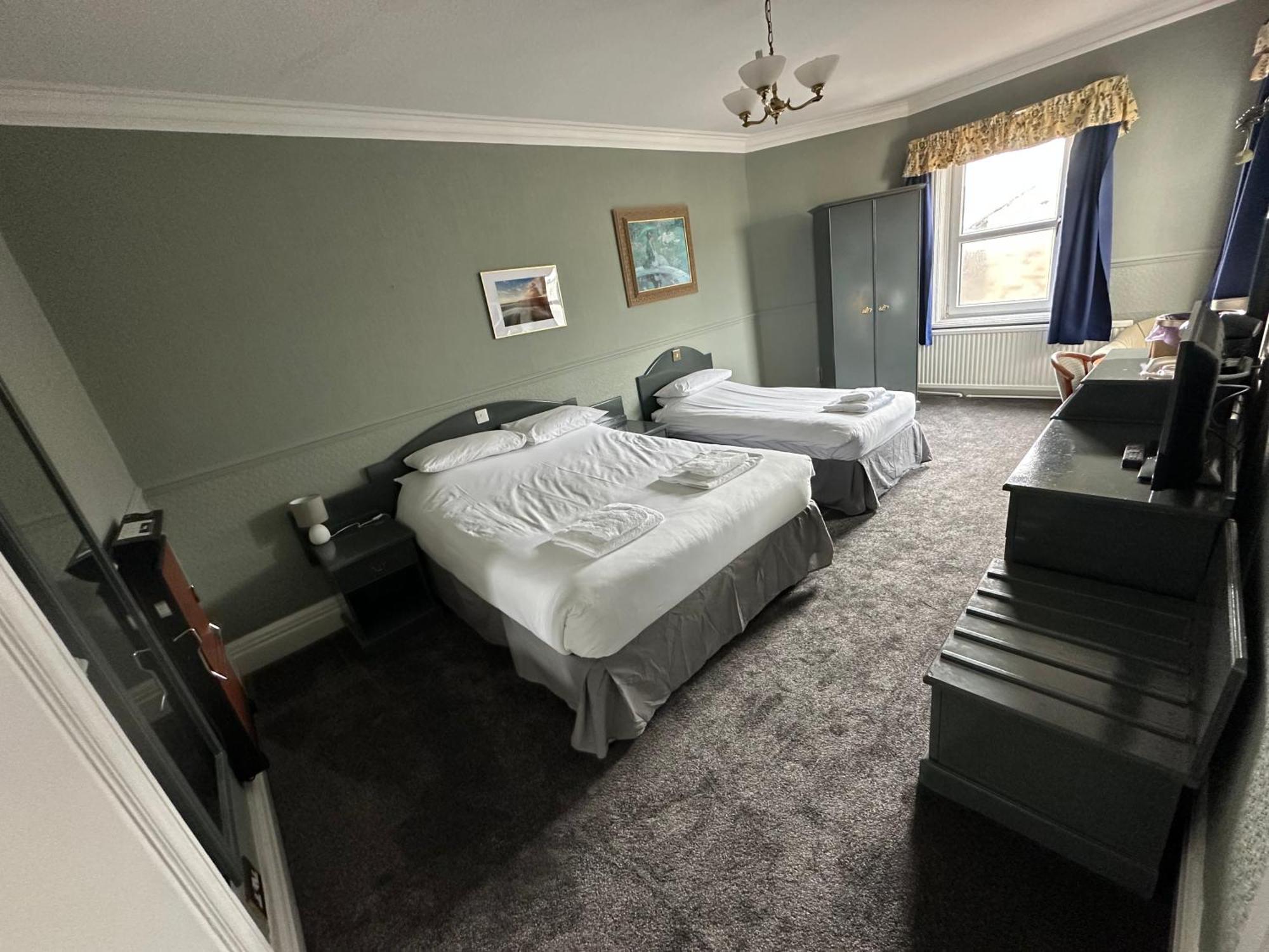 Clarkes Hotel Barrow In Furness Εξωτερικό φωτογραφία